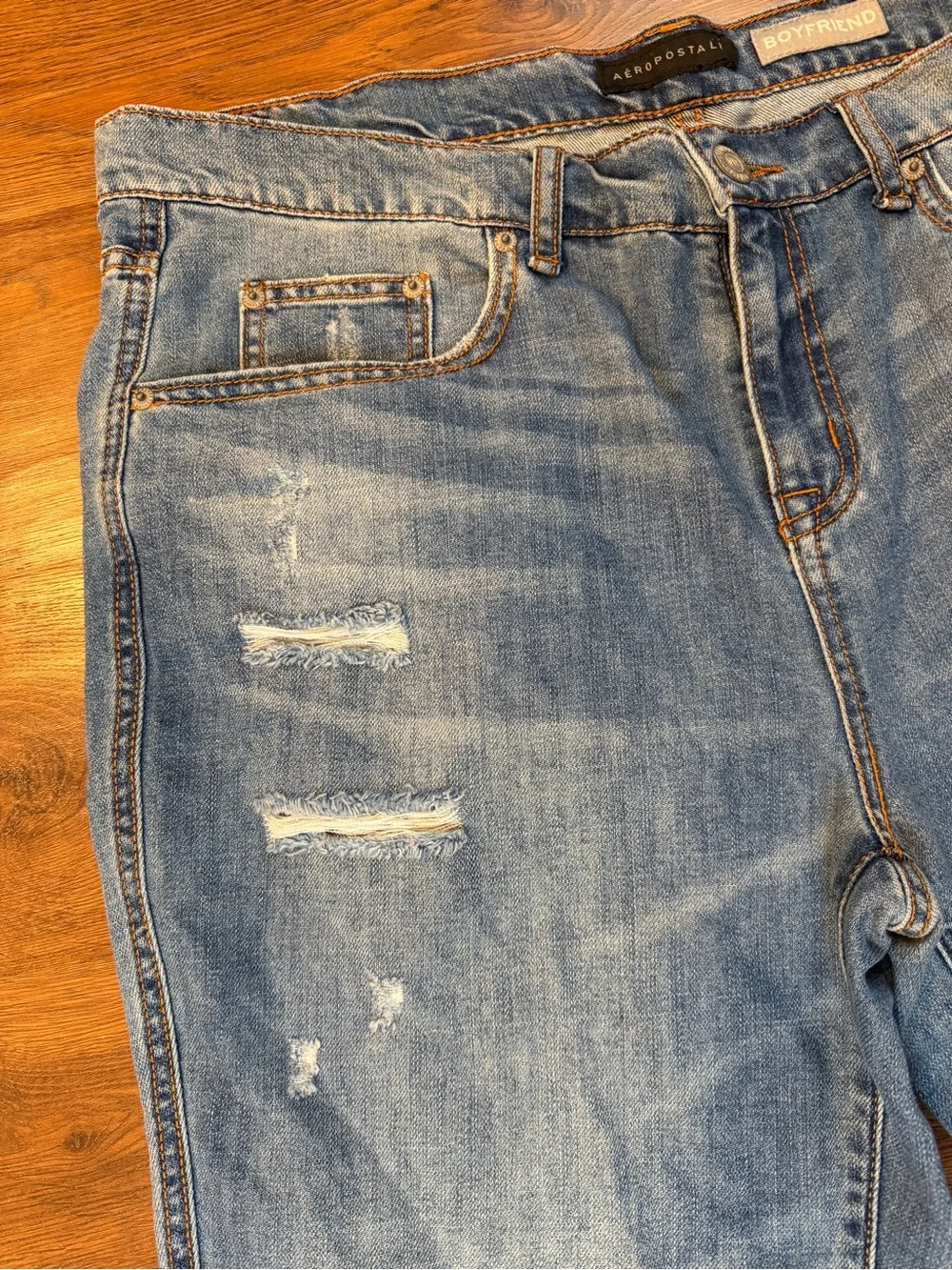 Aeropostale Boyfriend Jeans Womens 14 Distressed Medium Wash Relaxed Fit NWT - Picture 7 of 10